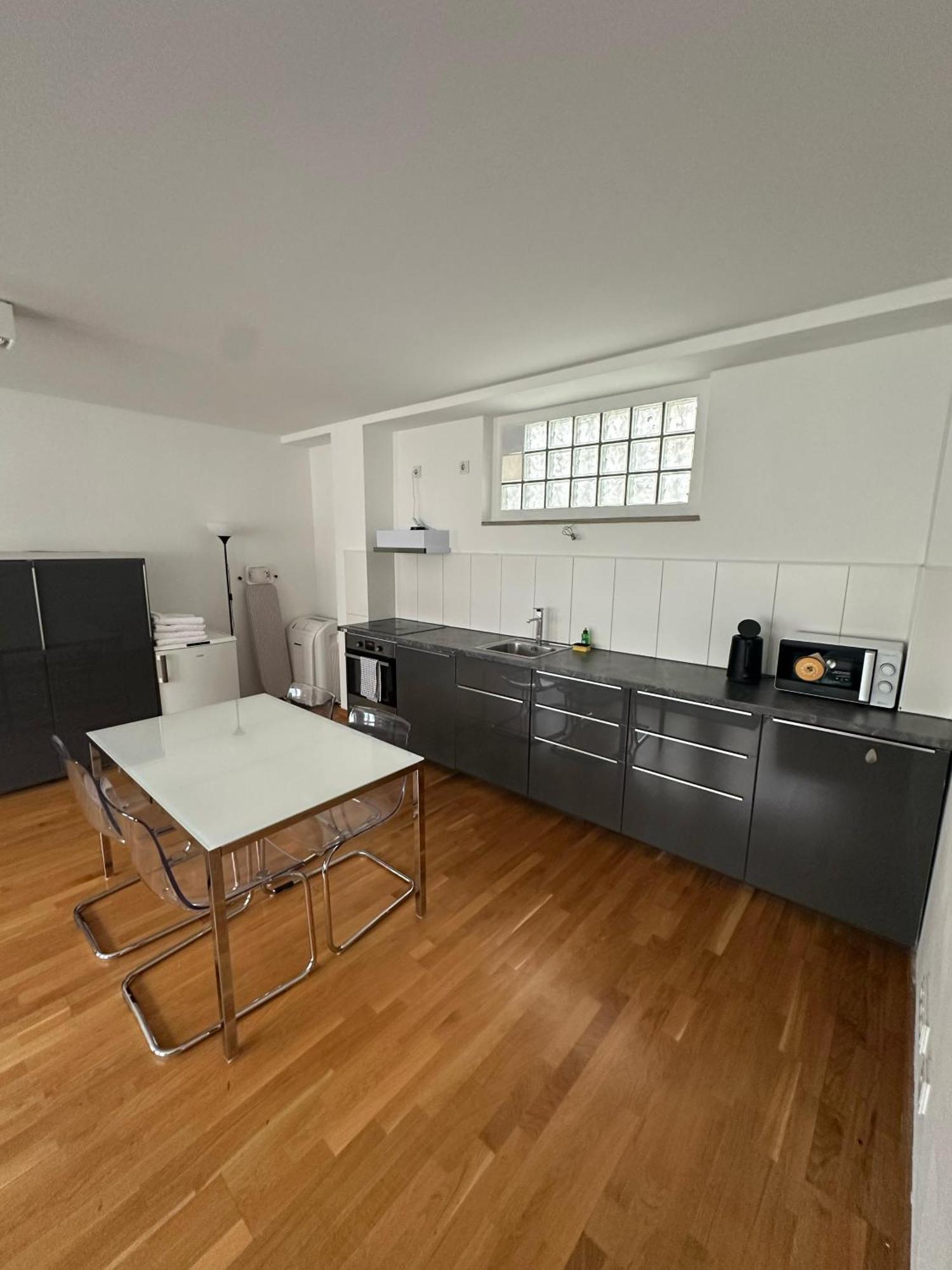 Al Nafurah Apartments Monachium Zewnętrze zdjęcie