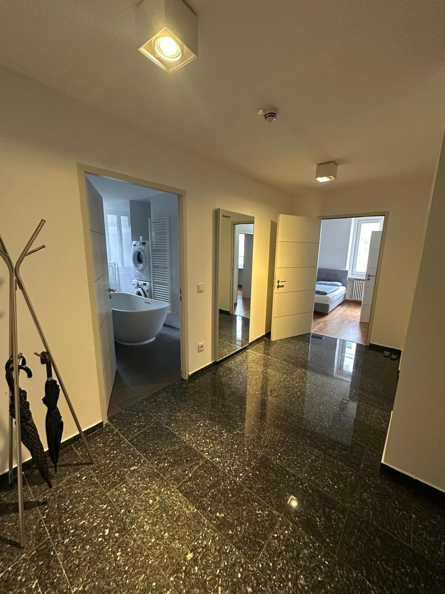 Al Nafurah Apartments Monachium Zewnętrze zdjęcie