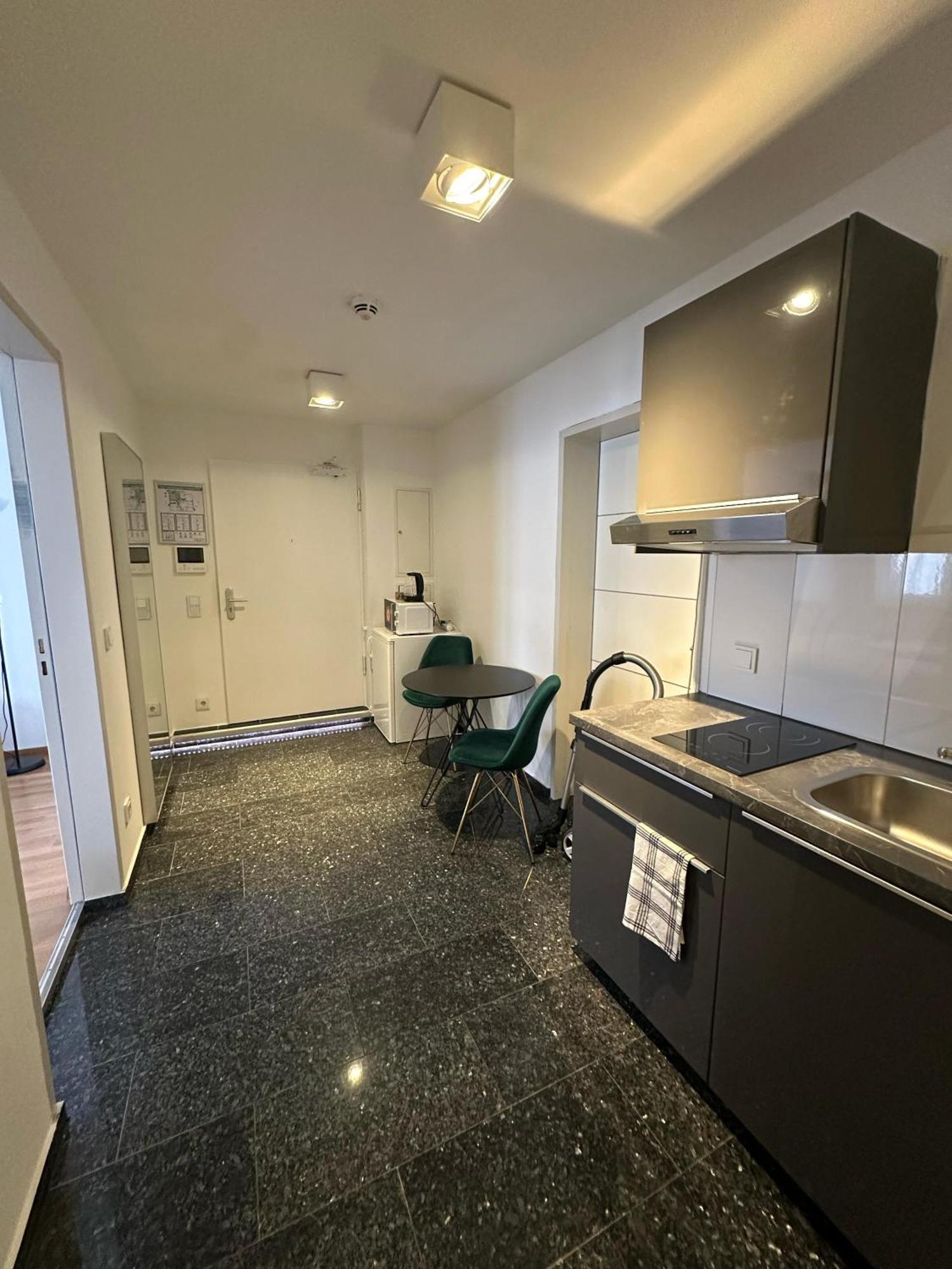 Al Nafurah Apartments Monachium Zewnętrze zdjęcie